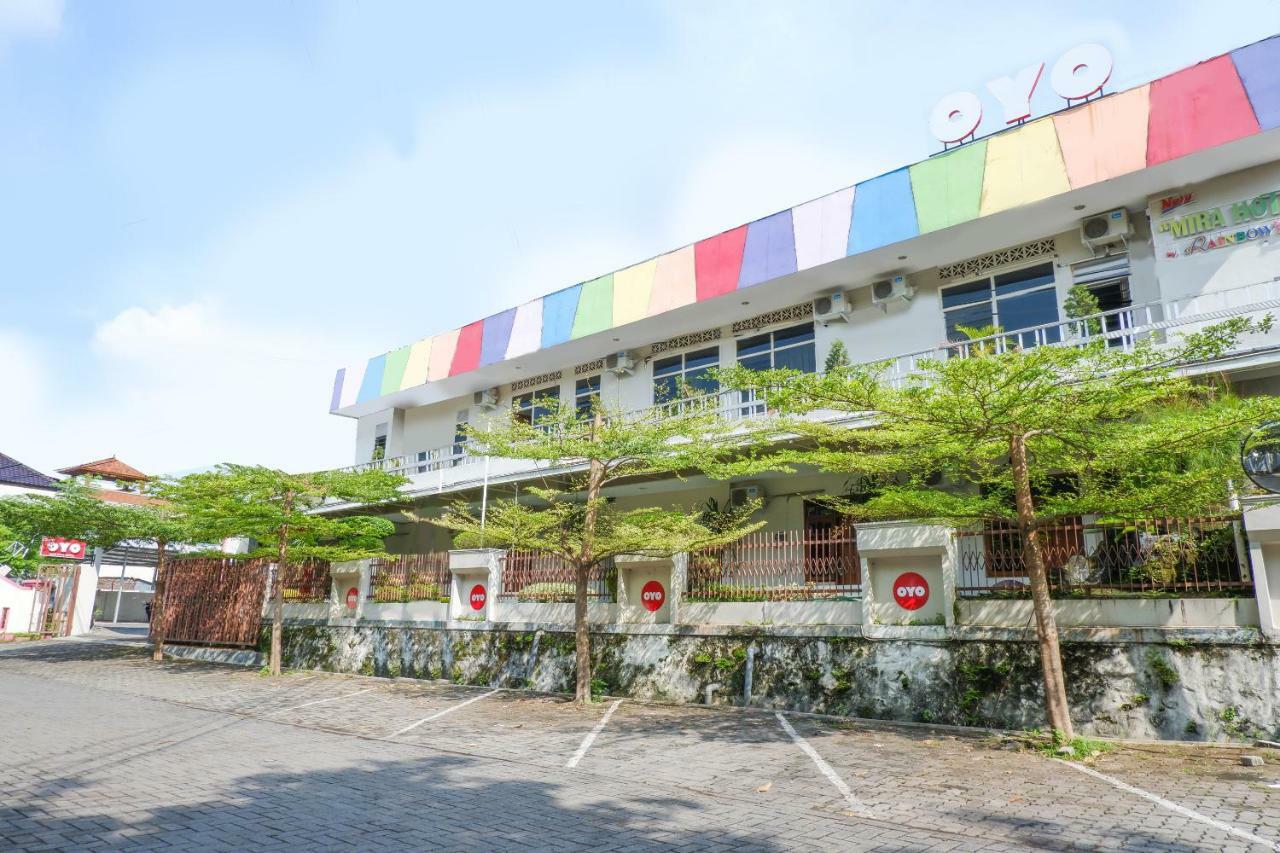 New Mira Hotel Semarang Exterior foto